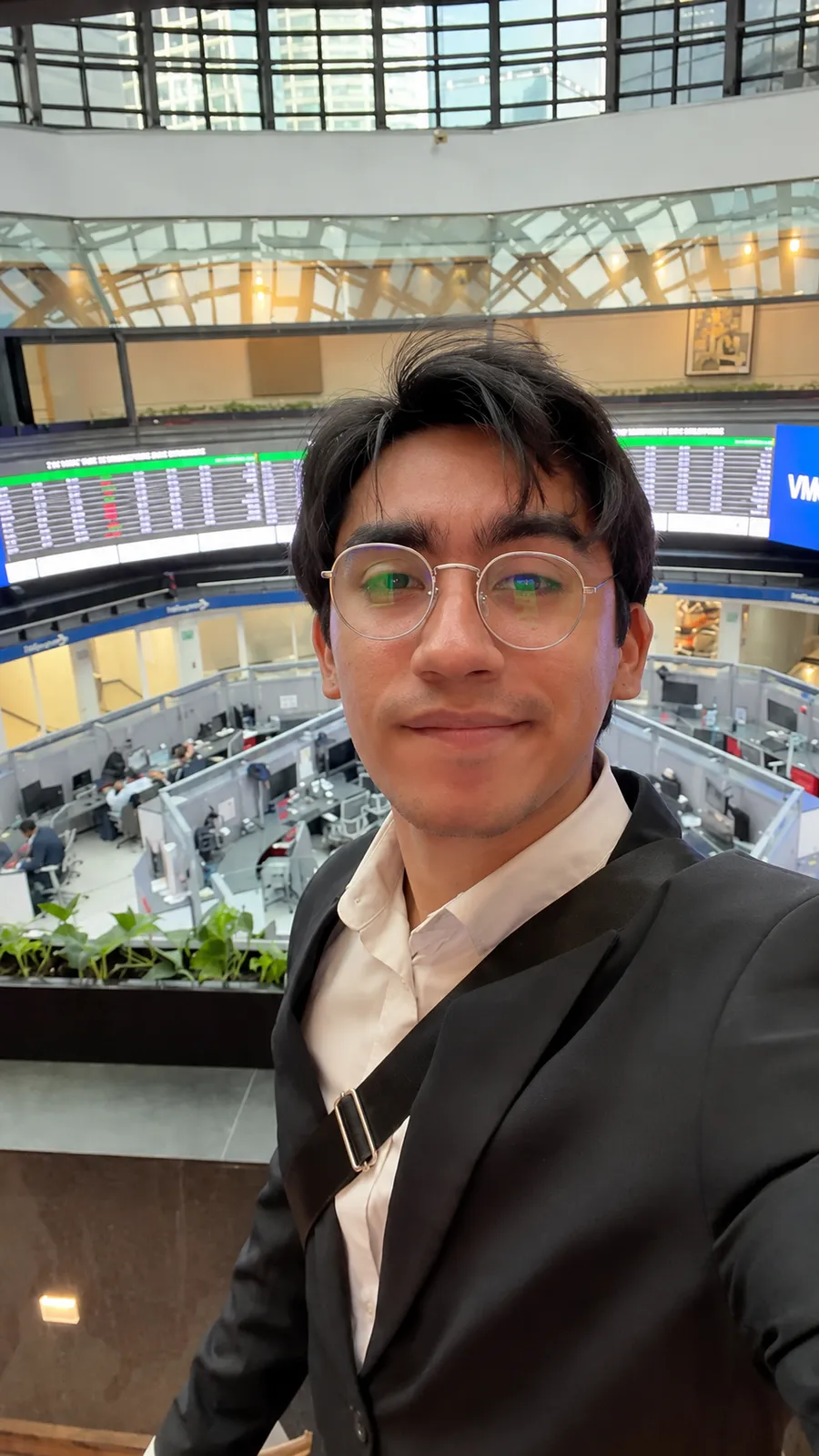 Foto profesional del asesor de Vitt Financieros
